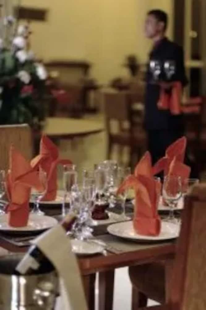 Marbella Suites Bandung Cimenyan 外观 照片