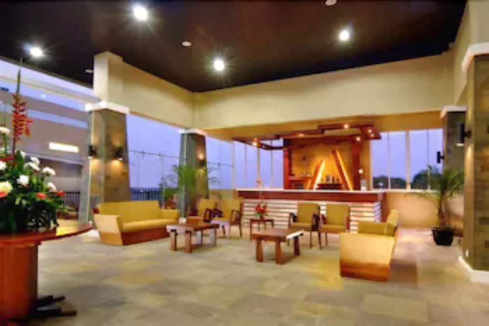 Marbella Suites Bandung Cimenyan 外观 照片