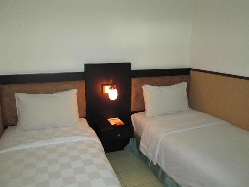 Marbella Suites Bandung Cimenyan 外观 照片